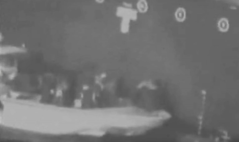 Amerika šalje razarač, objavili snimku: "Ovo je dokaz da je Iran napao tankere"